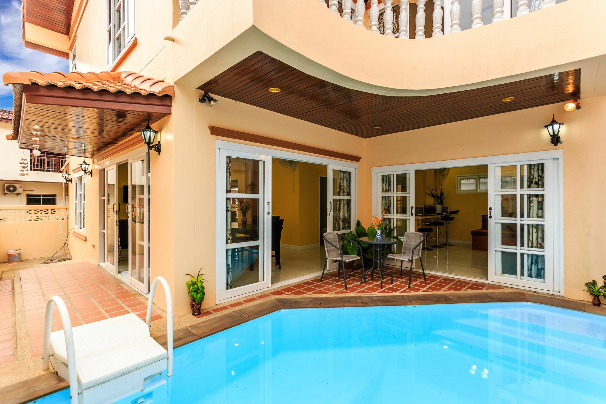 Simon Villa Patong Exterior foto